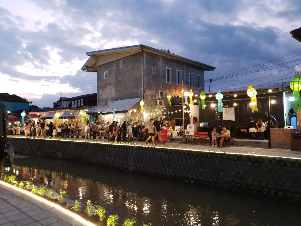 Doodle Lodge チエンマイ エクステリア 写真